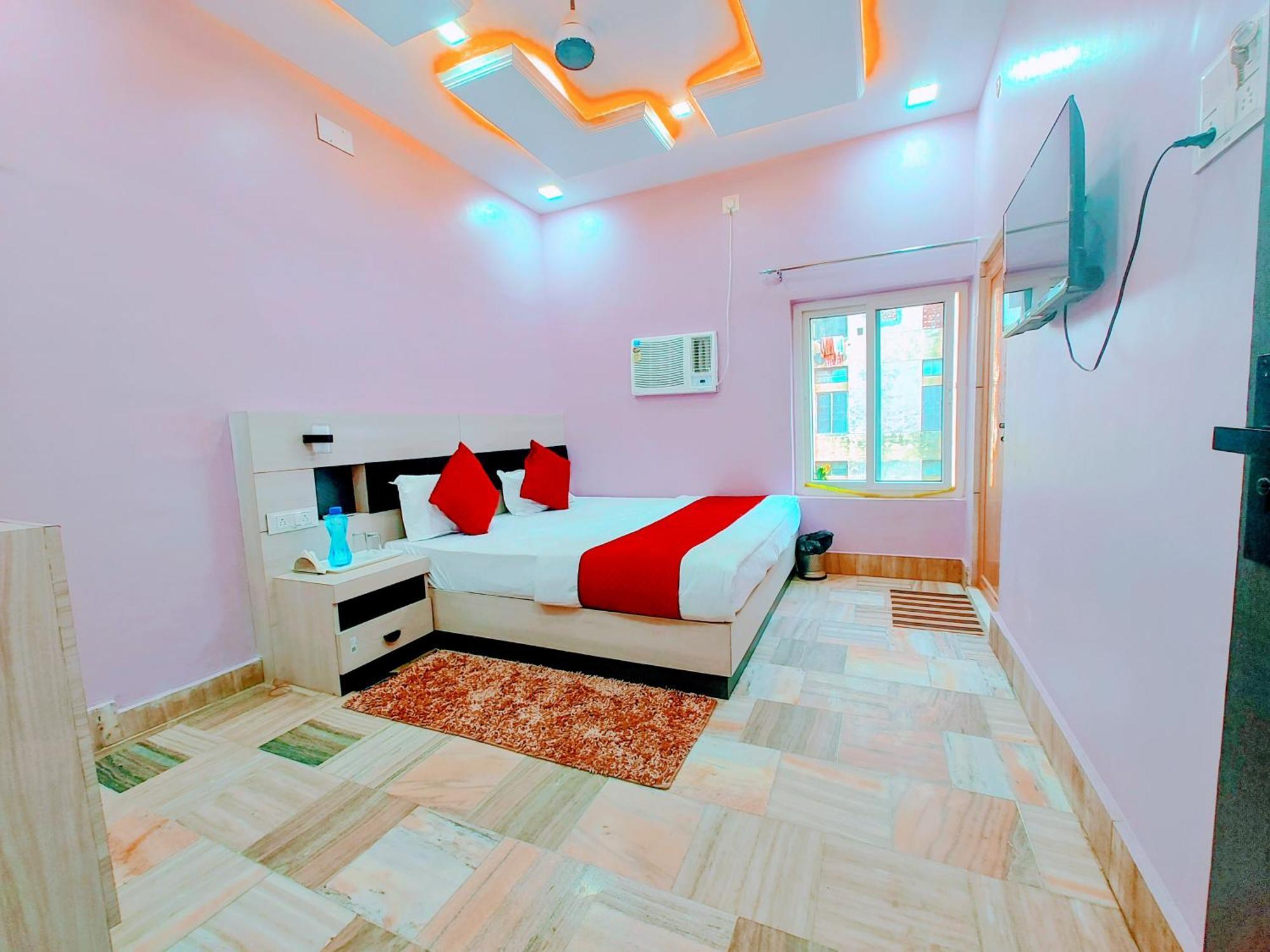 Homestay Western *